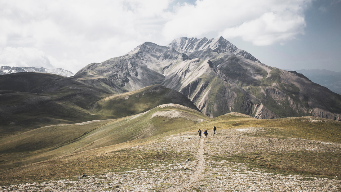🏔️ 50 Adventure Bucket List Ideas for Outdoor Lover